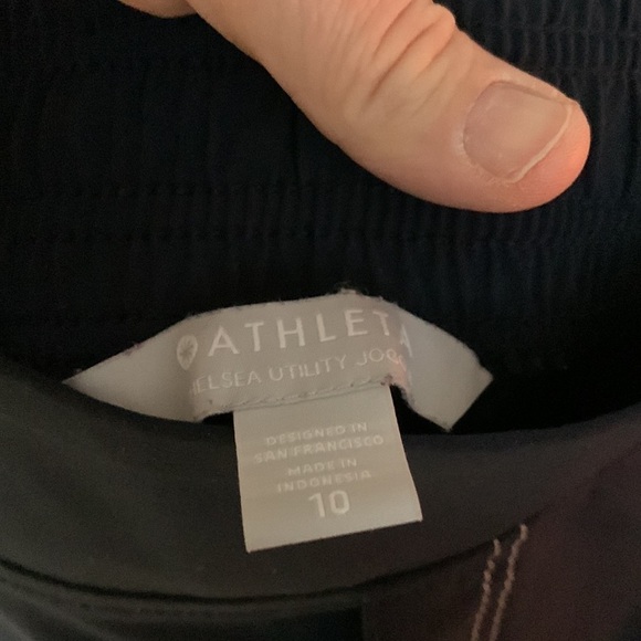 Athleta Chelsea Utility‎ Jogger - Picture 2 of 3